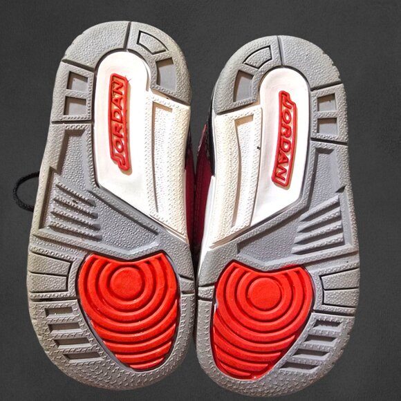 Sneakerhead Air Jordan 3 Retro SE Unite Fire Red Toddler 6C Jumpman - Picture 11 of 12